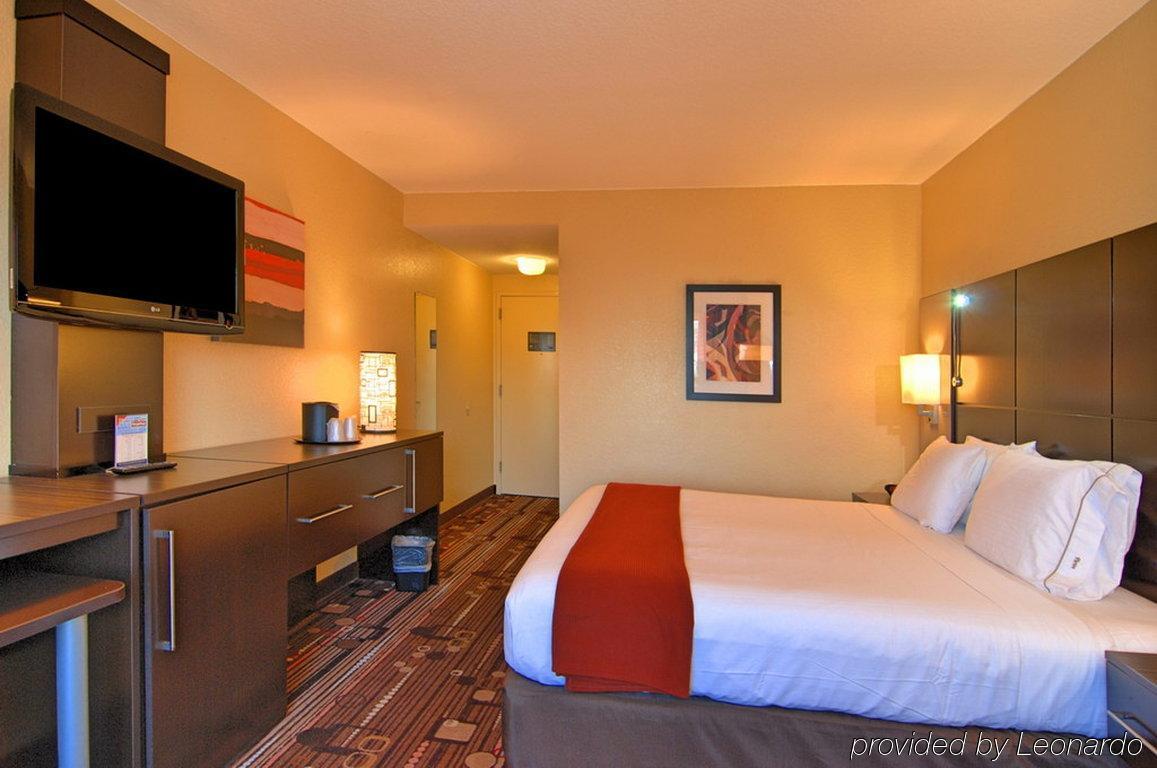 Resort Express Lauderdale Cruise-airport By Ihg Fort Lauderdale