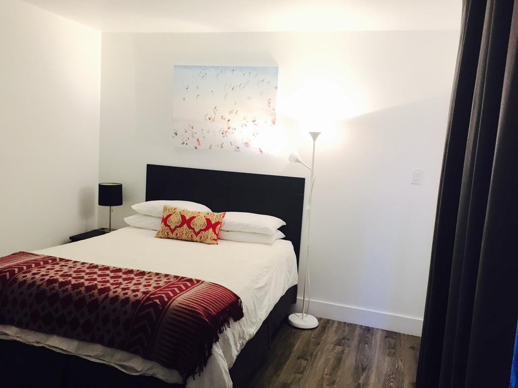 Oasis Motel 2*