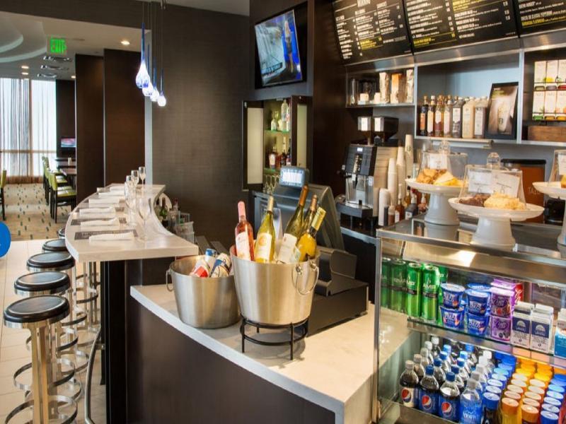 Courtyard By Marriott Lauderdale