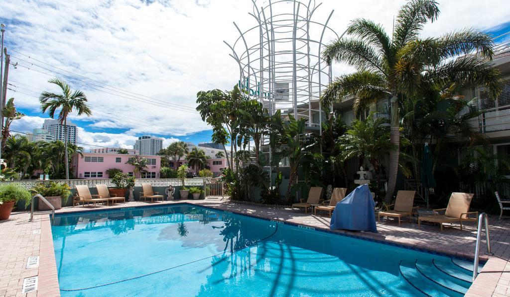 Hotel Manhattan Tower Fort Lauderdale