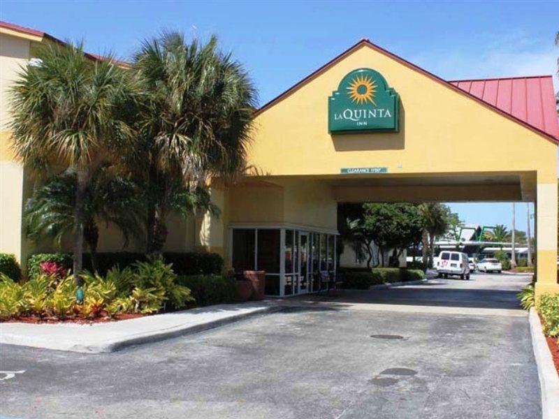 Hotel La Quinta By Wyndham Lauderdale Pompano 3*