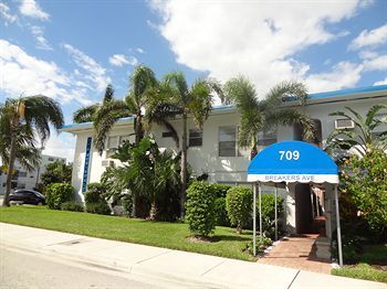 Robindale Suites 3*