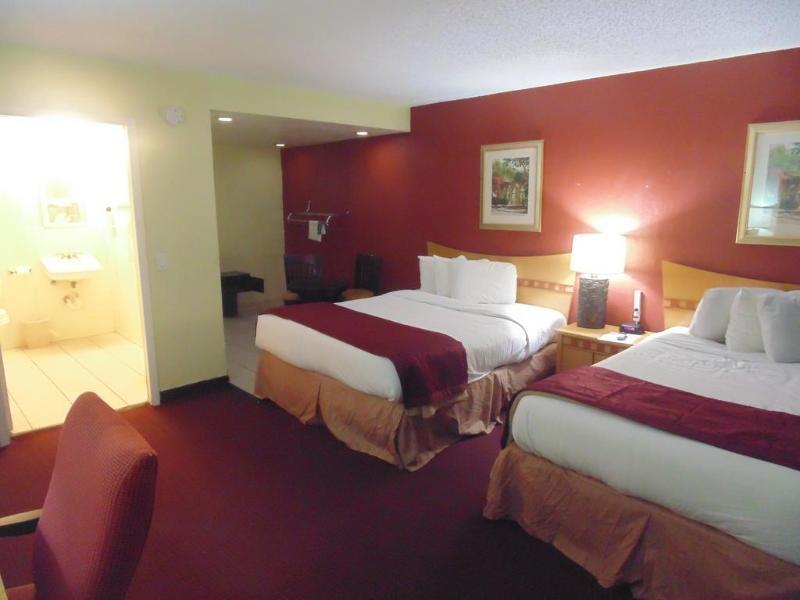 Travelodge By Wyndham Lauderdale