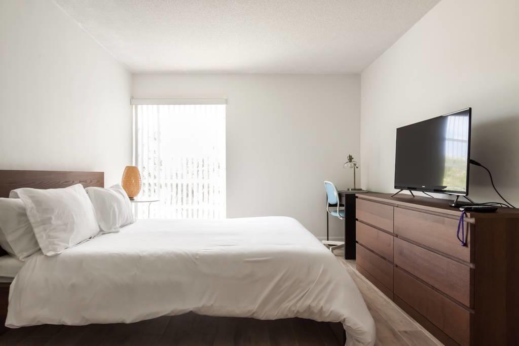 Apartment Artrageous On The River By Rocketstay Fort Lauderdale