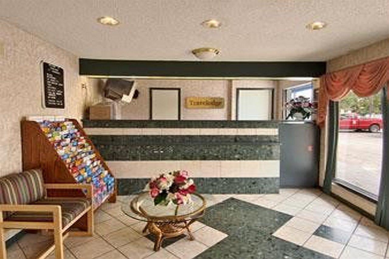 Travelodge By Wyndham Lauderdale 2*