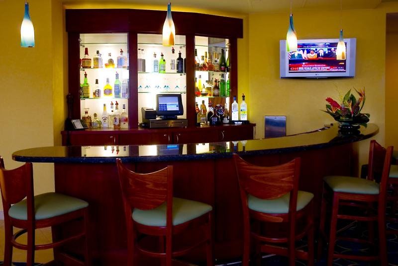 Courtyard By Marriott Lauderdale