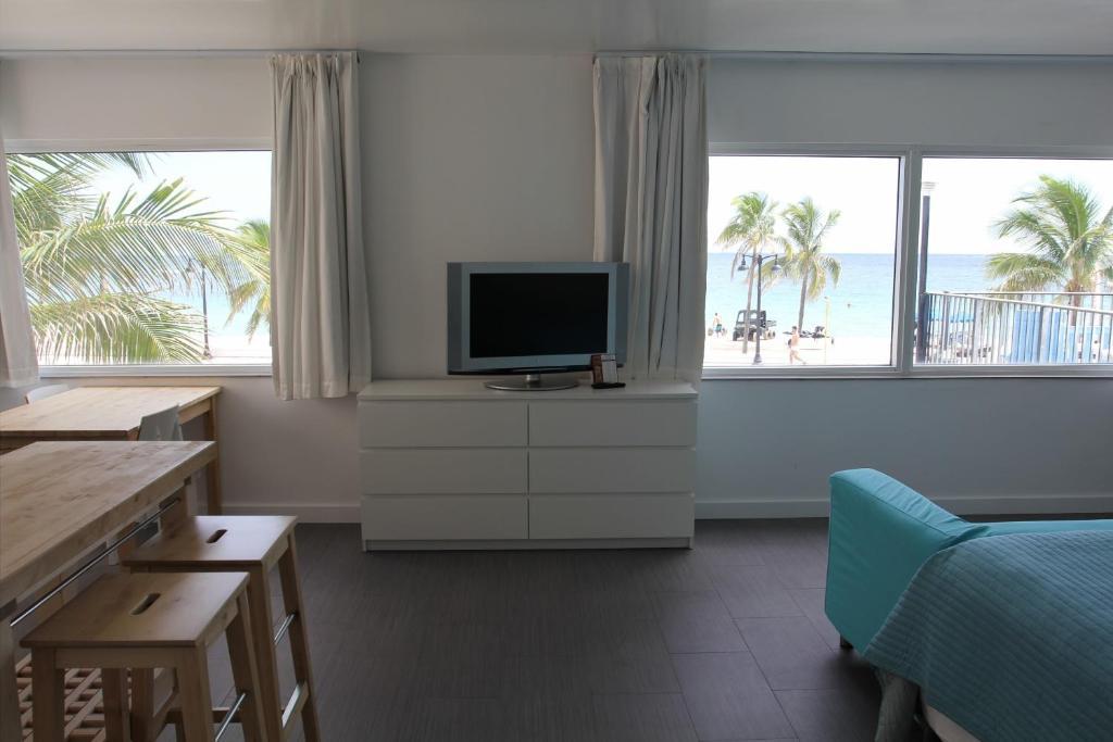 Snooze Hotel Fort Lauderdale