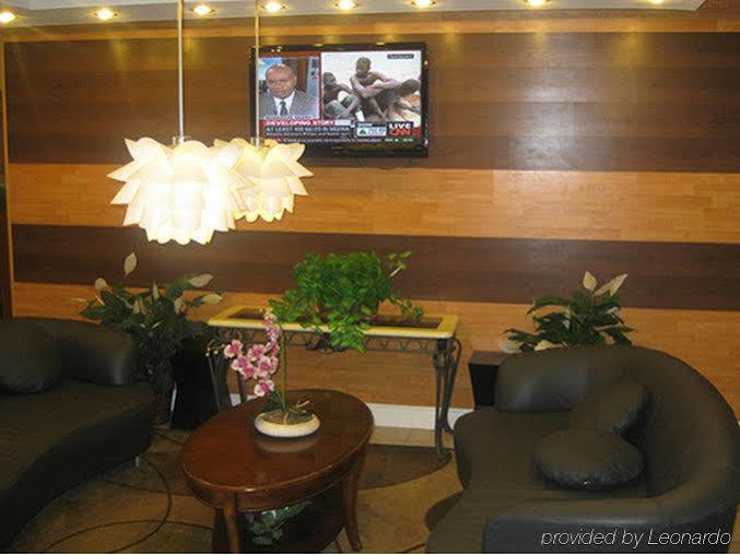 Red Carpet Airport Lauderdale Hotel 2*