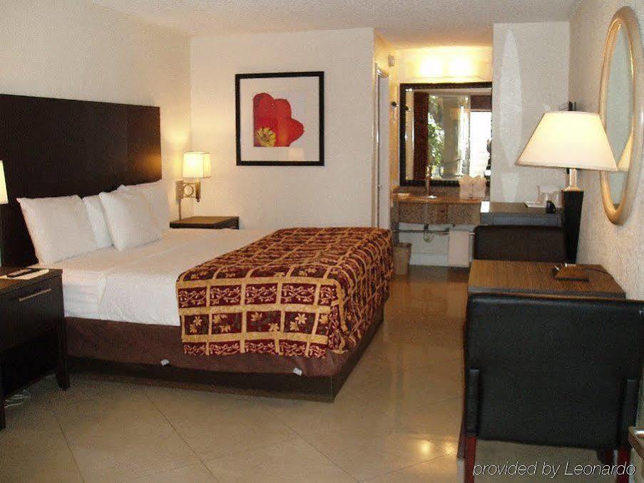 Hotel Red Carpet Airport Lauderdale Fort Lauderdale
