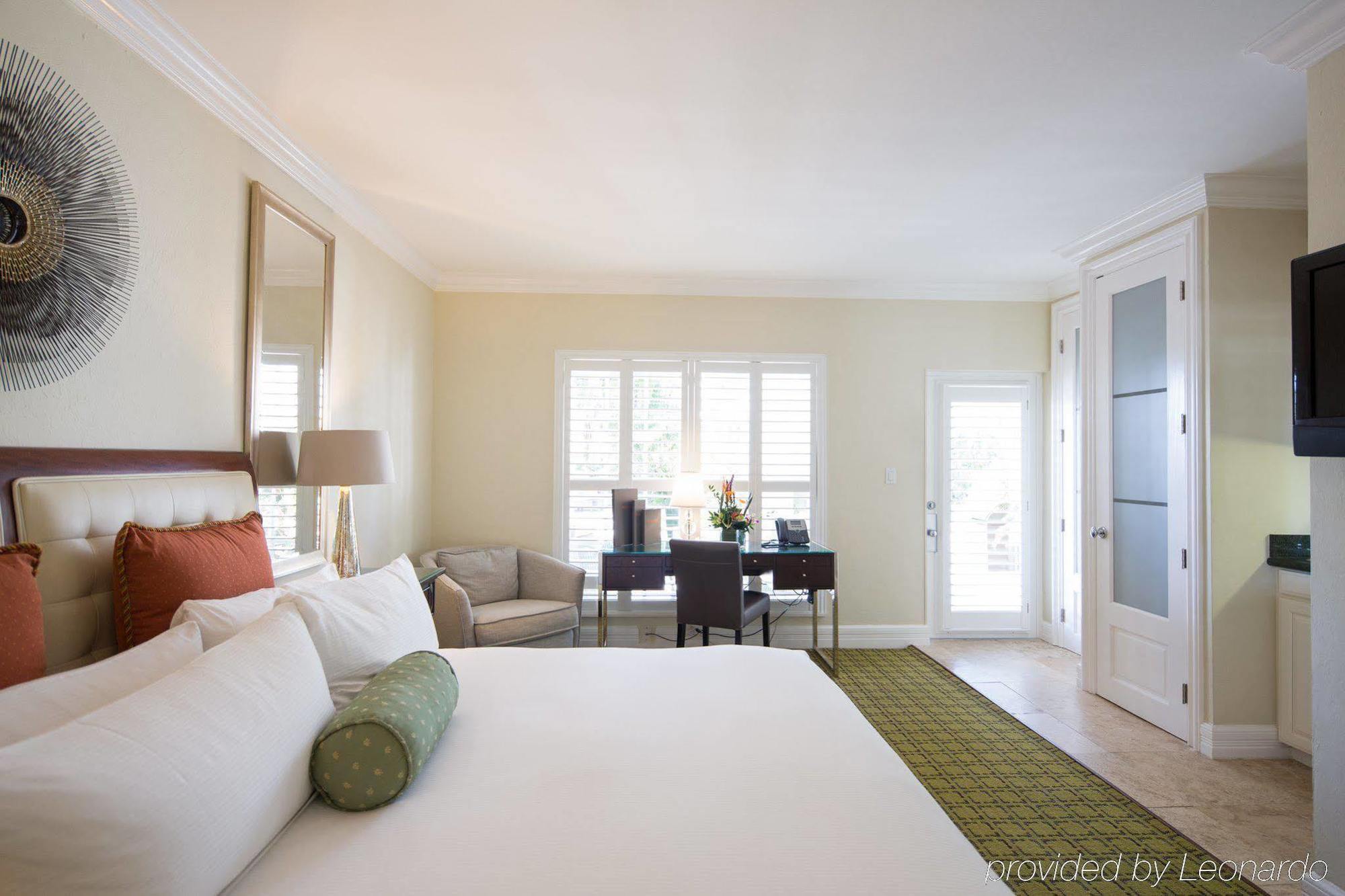 Hotel The Pillars & Club 4*