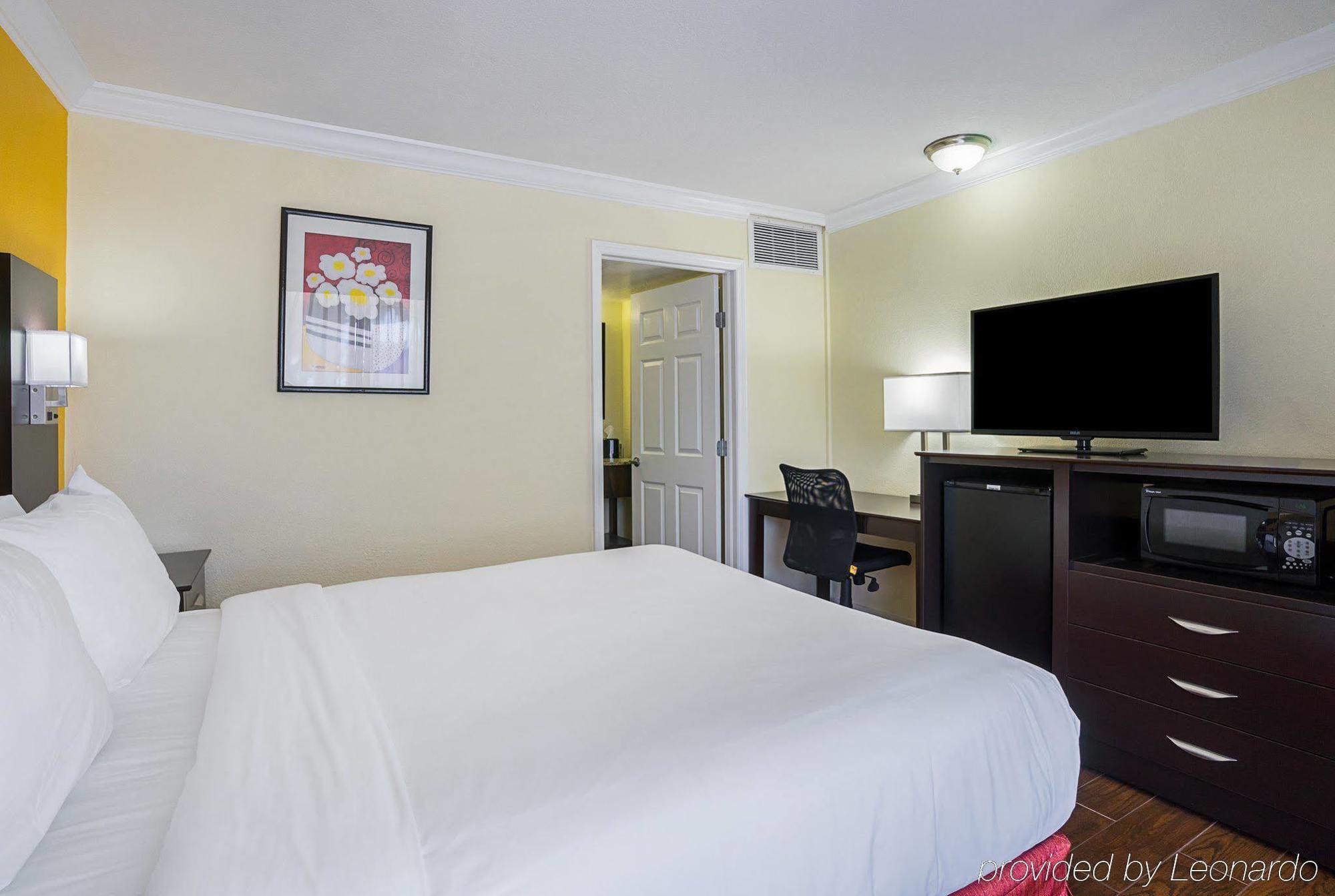 The Link On Sunrise Hotel 3*