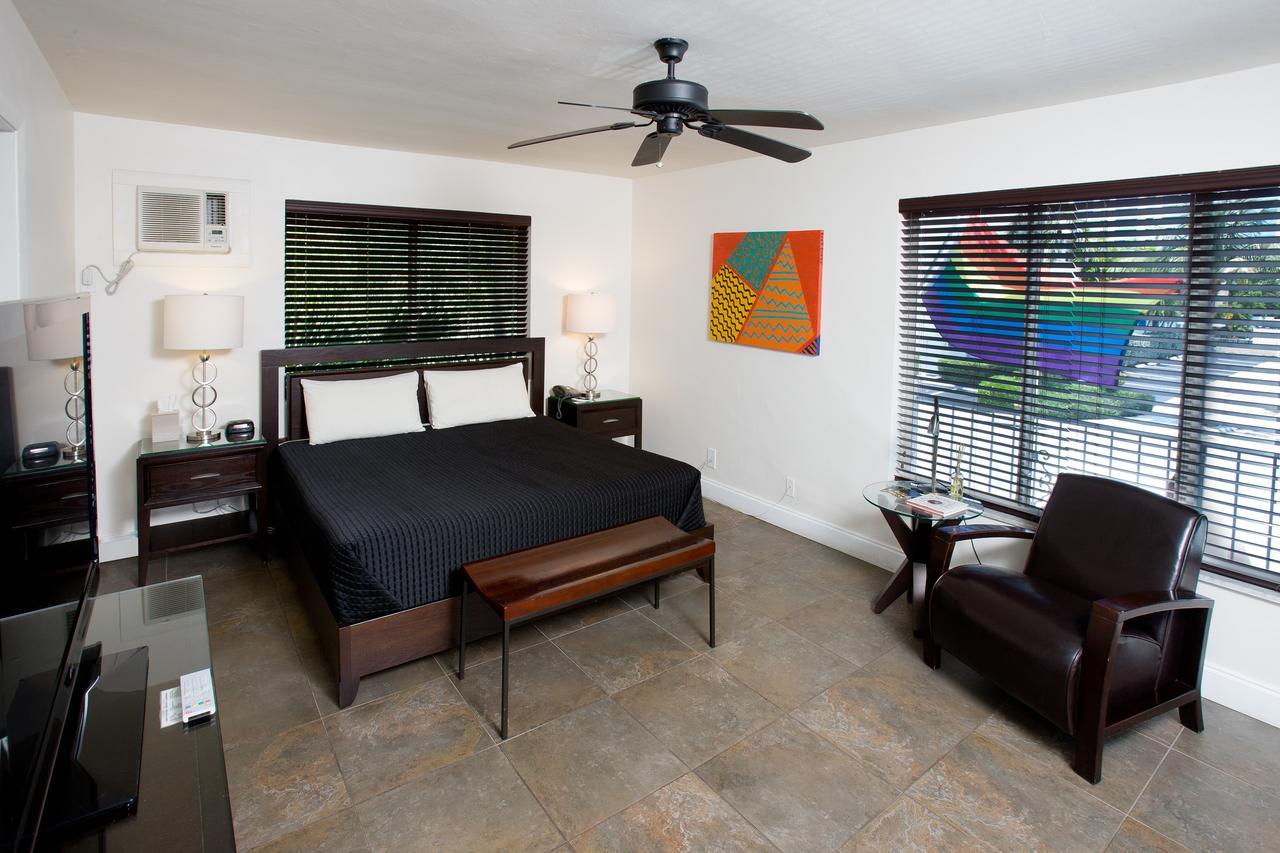 Resort The Grand And & Worthington Male