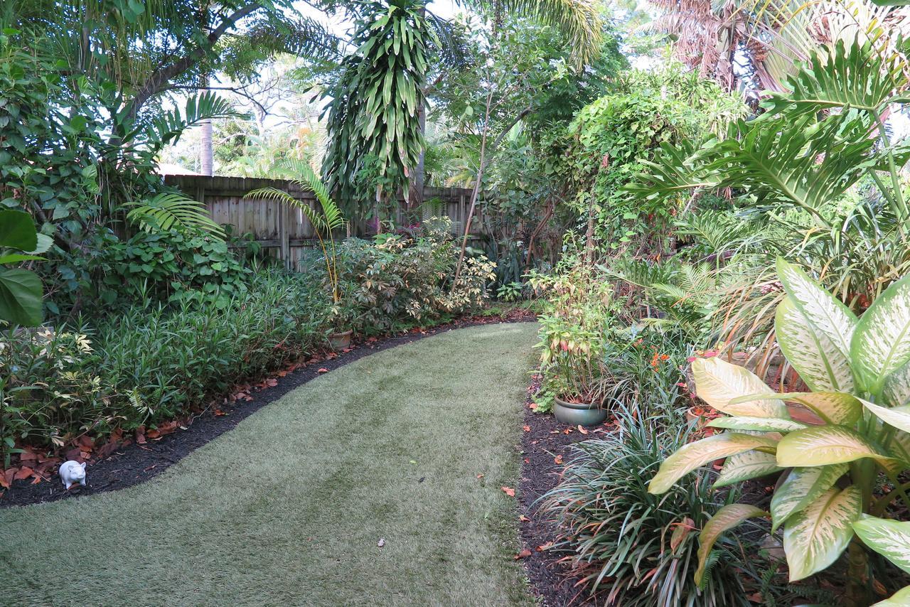 Graf Hill House Pool