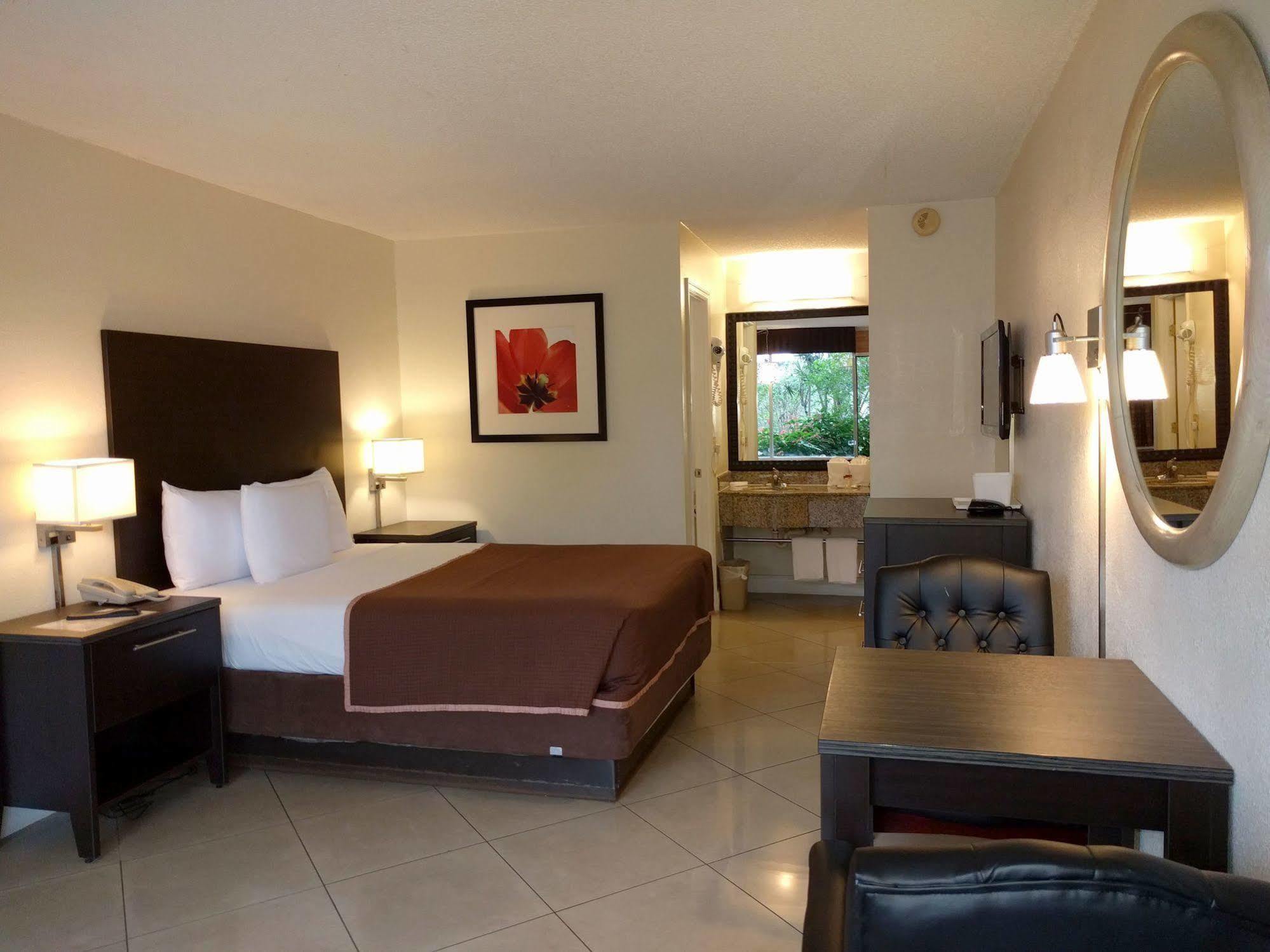 Hotel Red Carpet Airport Lauderdale Fort Lauderdale