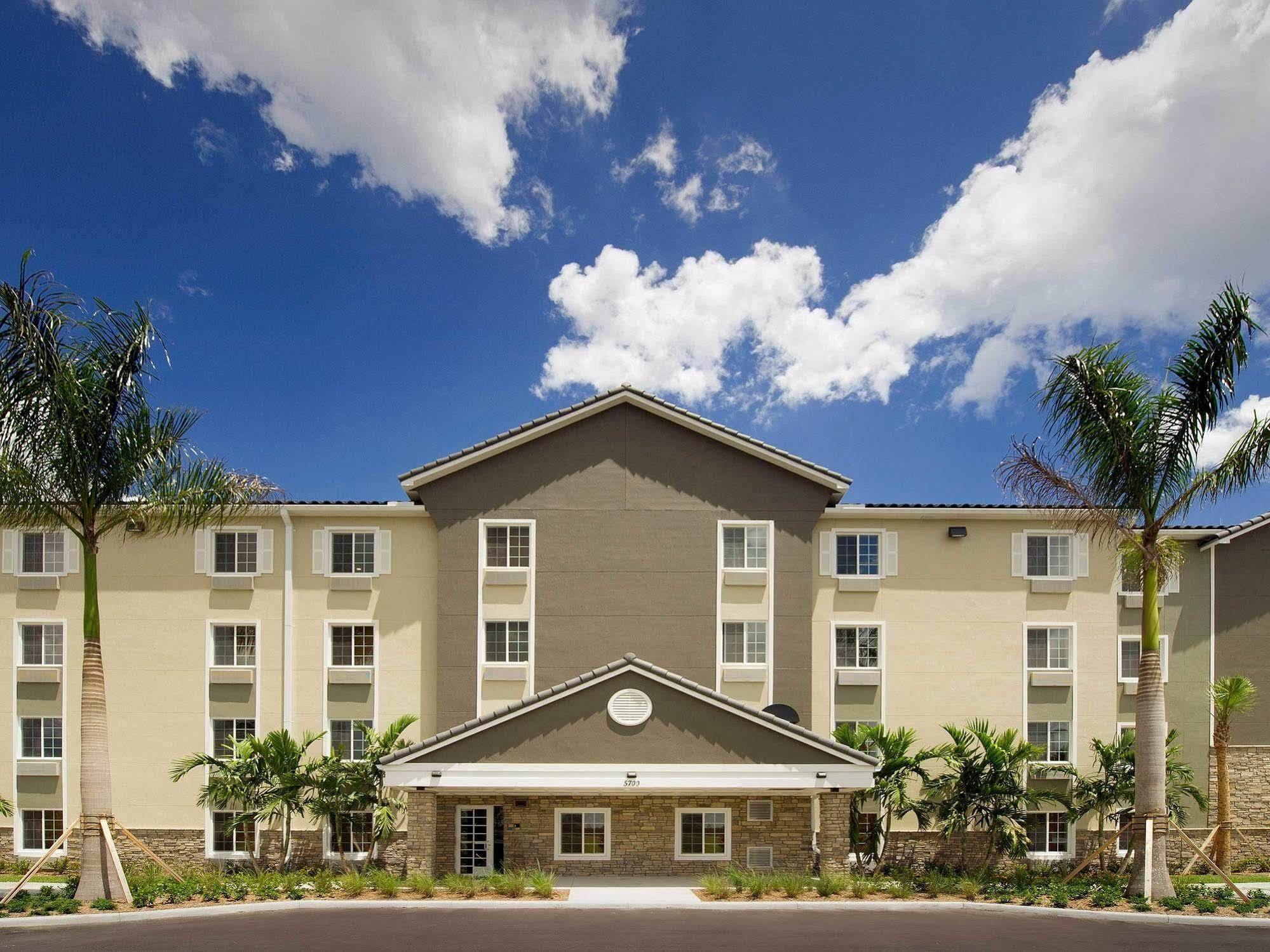 Hotel Extended America Select - Lauderdale - Airport - West