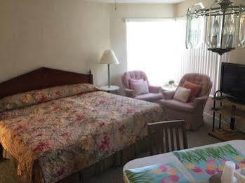 Deco Boutique Hotel