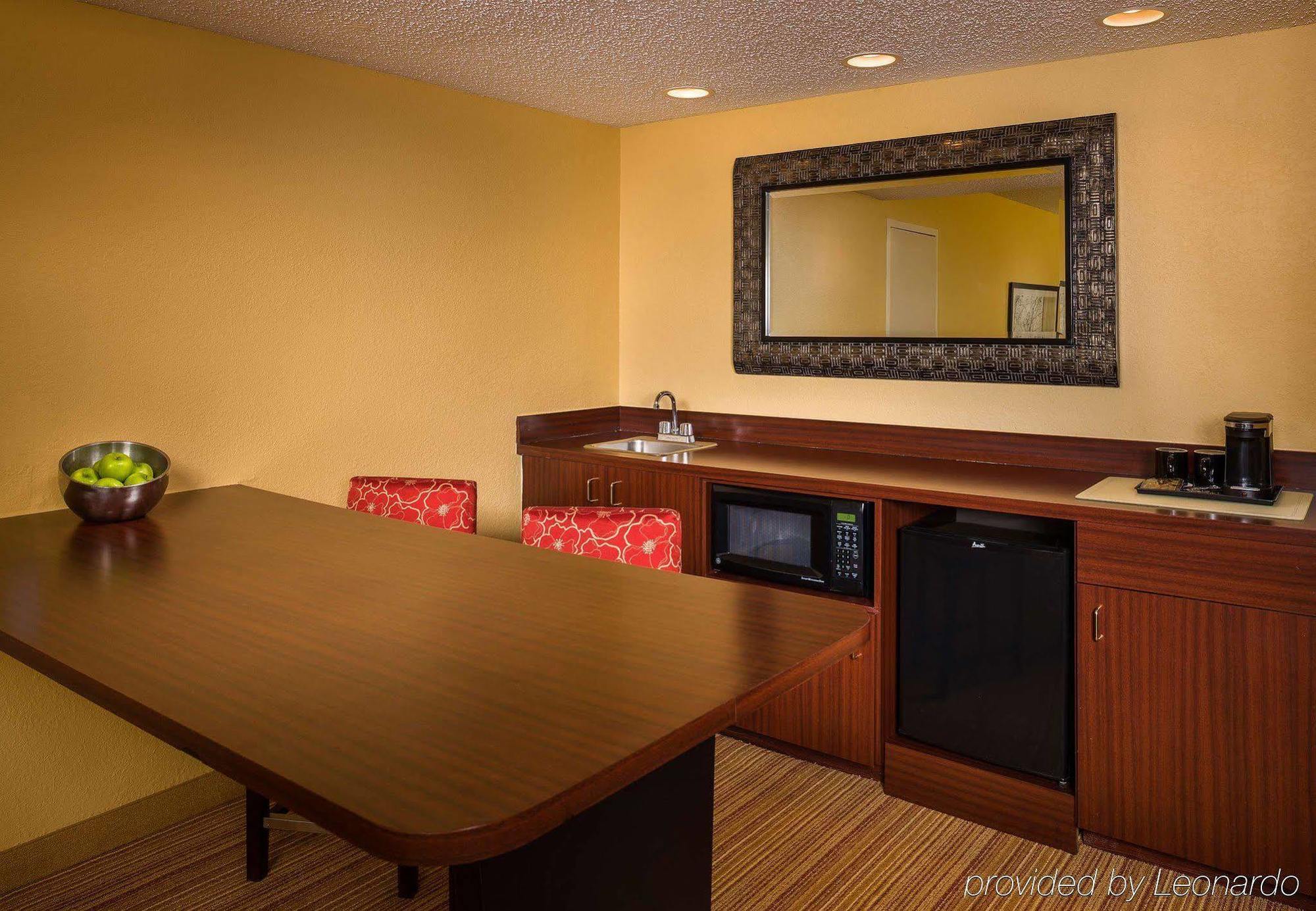 Hotel Courtyard By Marriott Lauderdale North/cypress Creek 3*