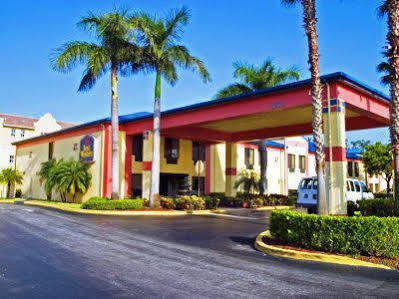 Best Western Airport Cruise Port Motel 3*