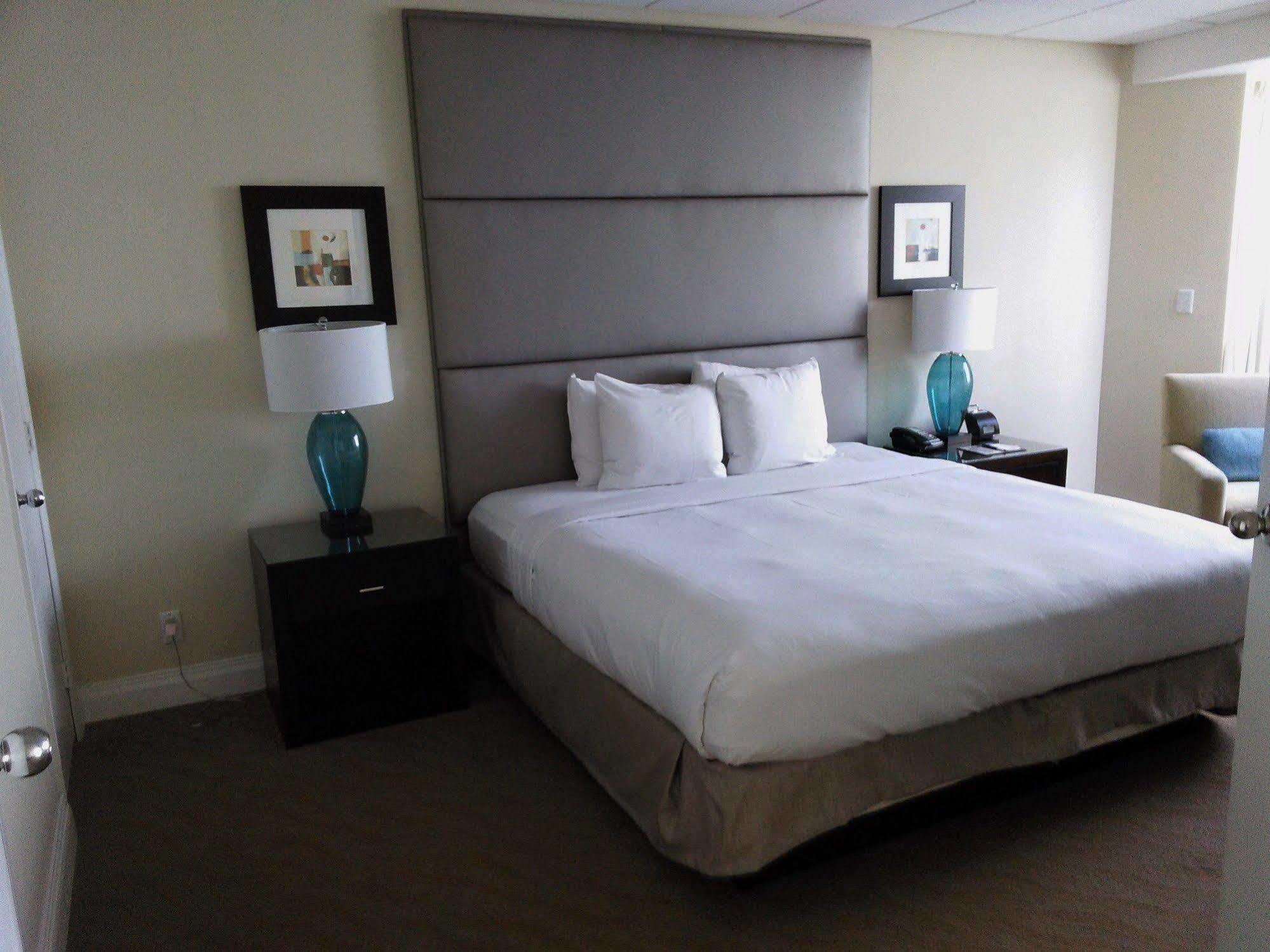 Gallery One Private 3* Fort Lauderdale