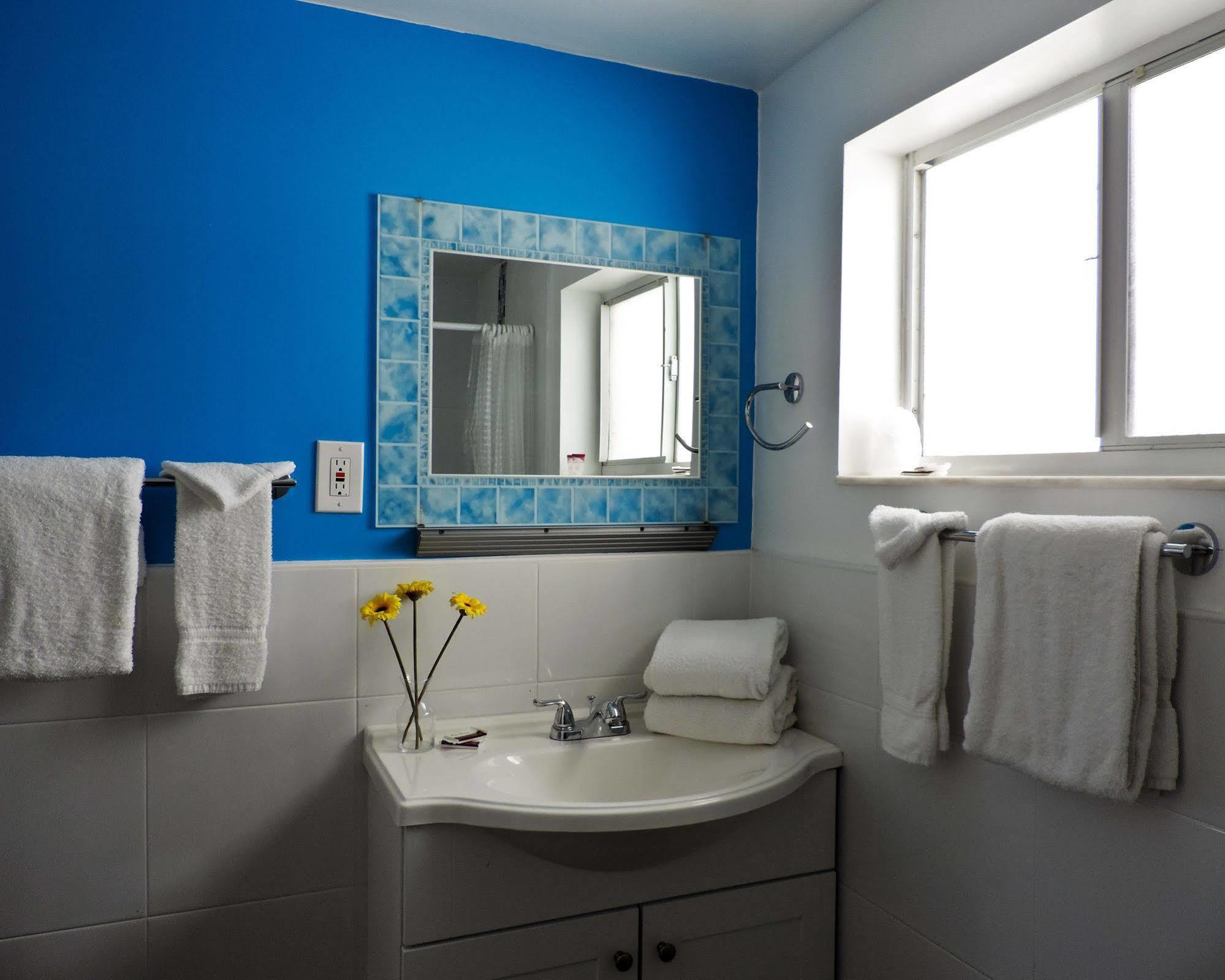 Snooze Hotel Fort Lauderdale