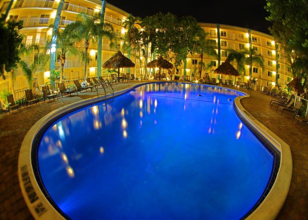 Universal Palms & Conference Center 3*