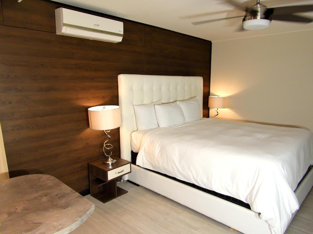 Deco Boutique Hotel Hotel 3*