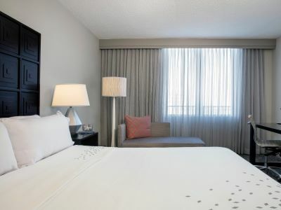 Hotel Renaissance Lauderdale Cruise Port Fort Lauderdale
