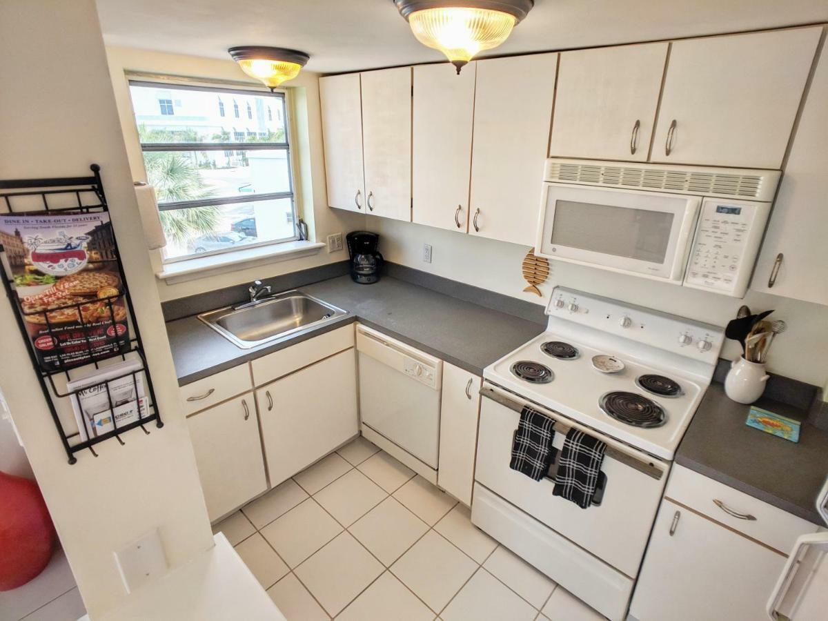 Holiday home Lauderdale Yacht & Club 316