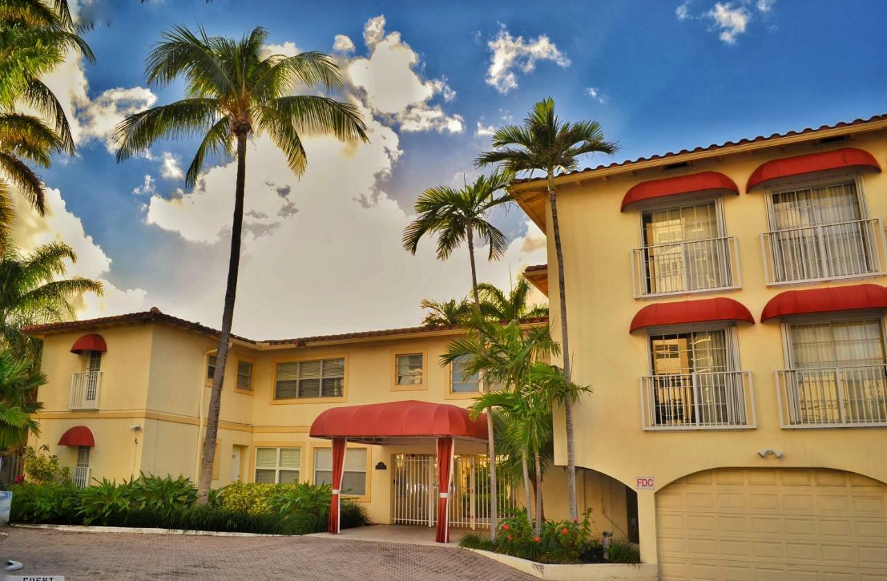 Lauderdale Yacht And Club 416 Fort Lauderdale