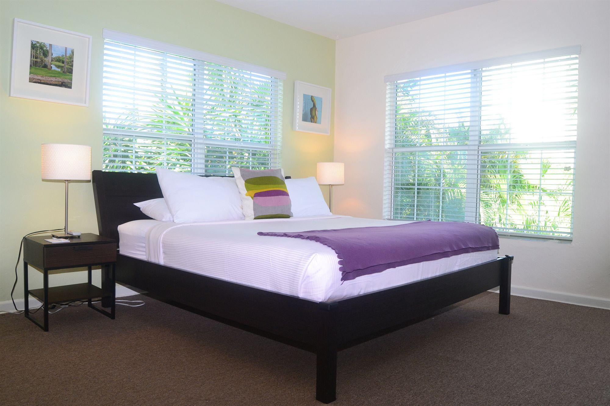 Grand Palm Plaza Hotel Fort Lauderdale