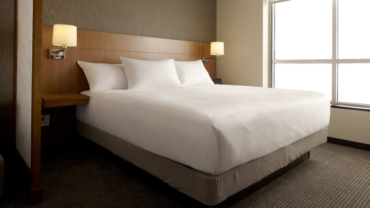 Hotel Hyatt Place Lauderdale Cruise Port & Convention Center