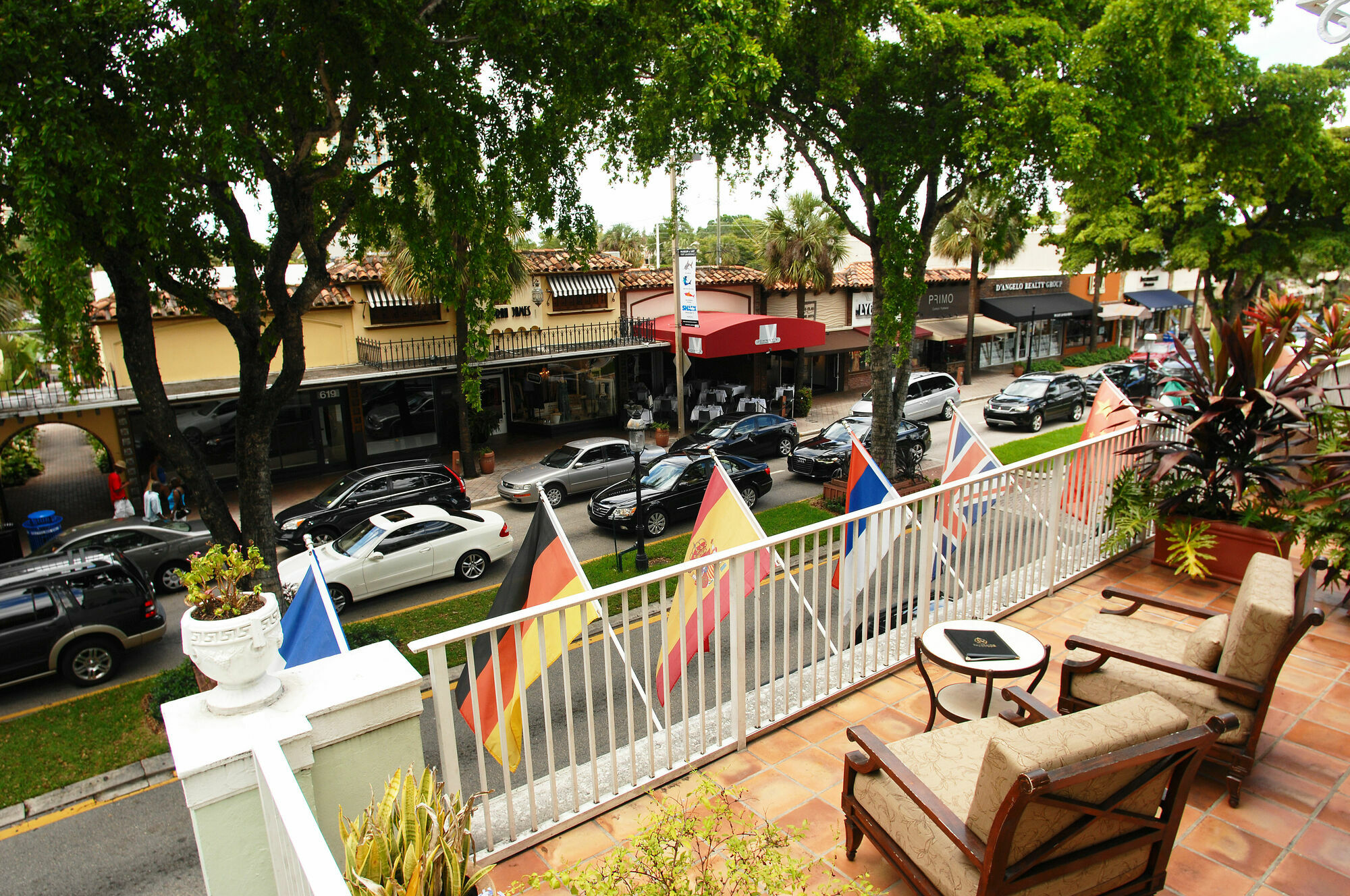 Riverside 4*