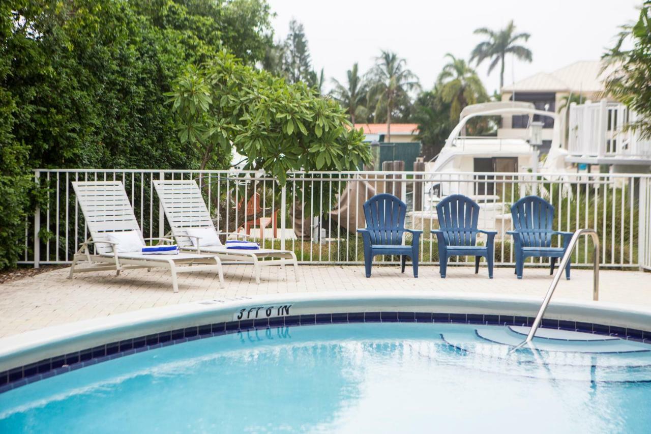 Lovely On The Canal With A Pool * Fort Lauderdale