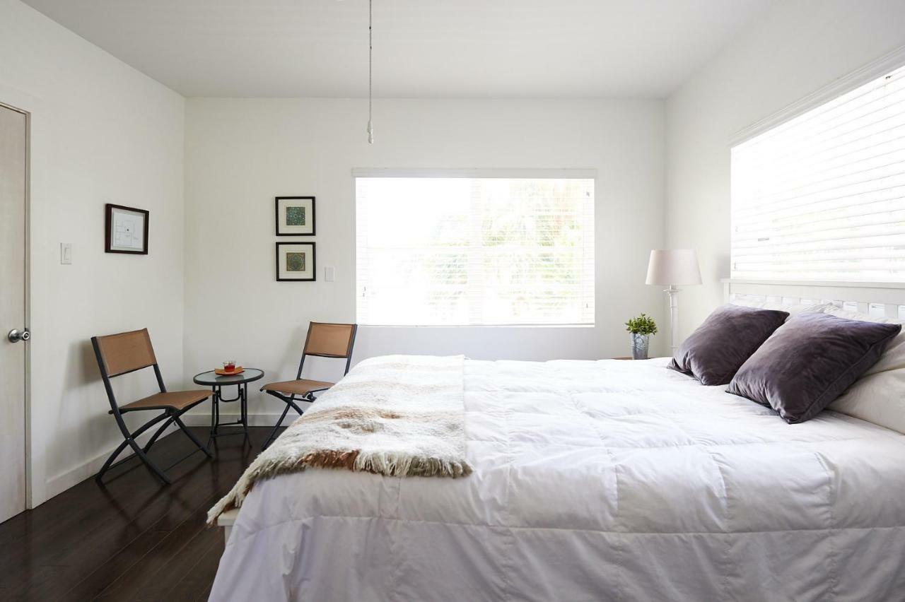 Clean Cosy Flat, Steps From The Fort Lauderdale