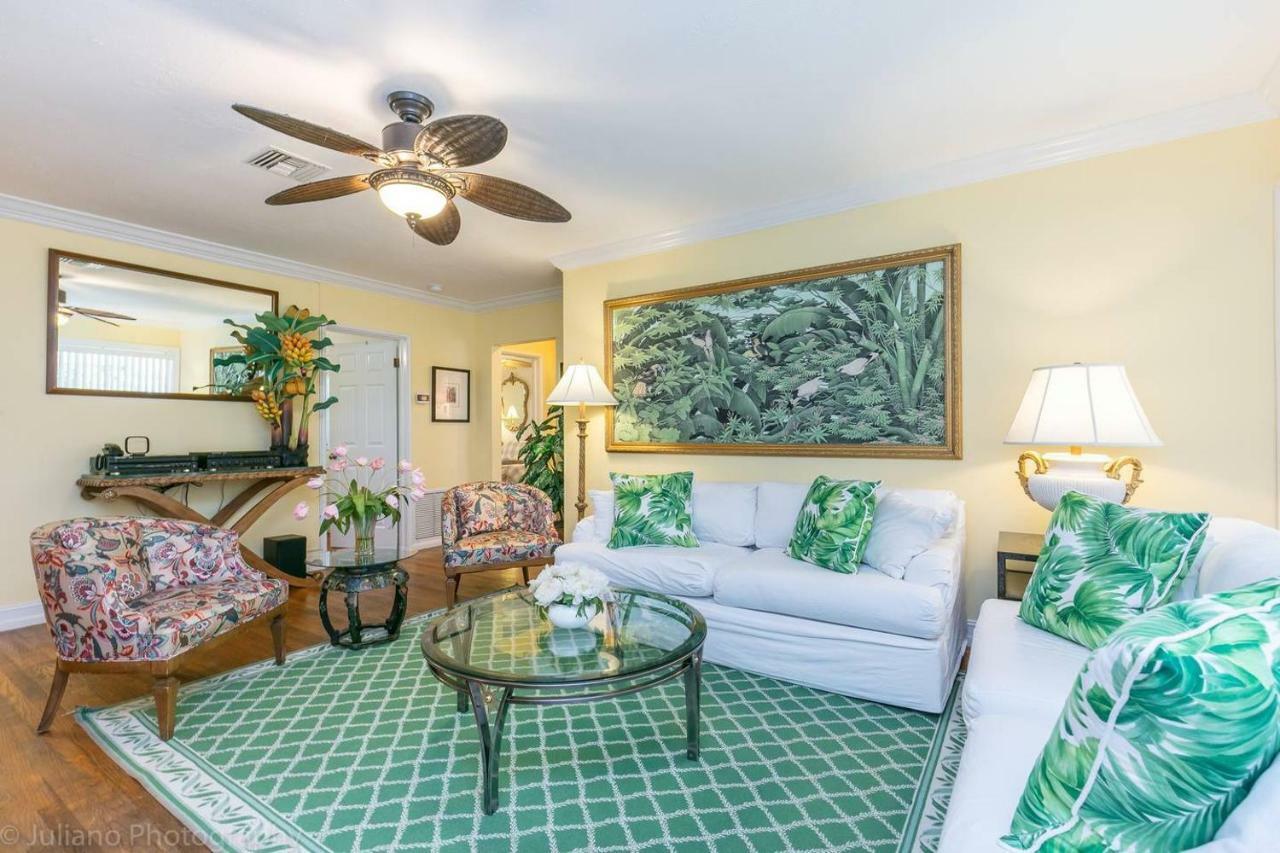 Floral Oasis * Fort Lauderdale