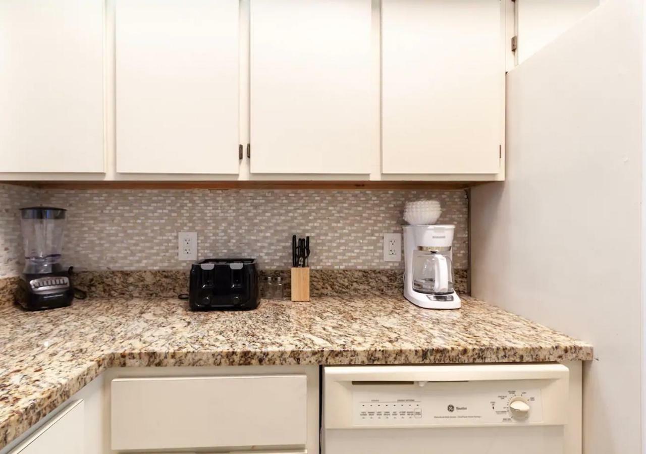 3,2 Lake House With Water Front Bar Holiday home Fort Lauderdale