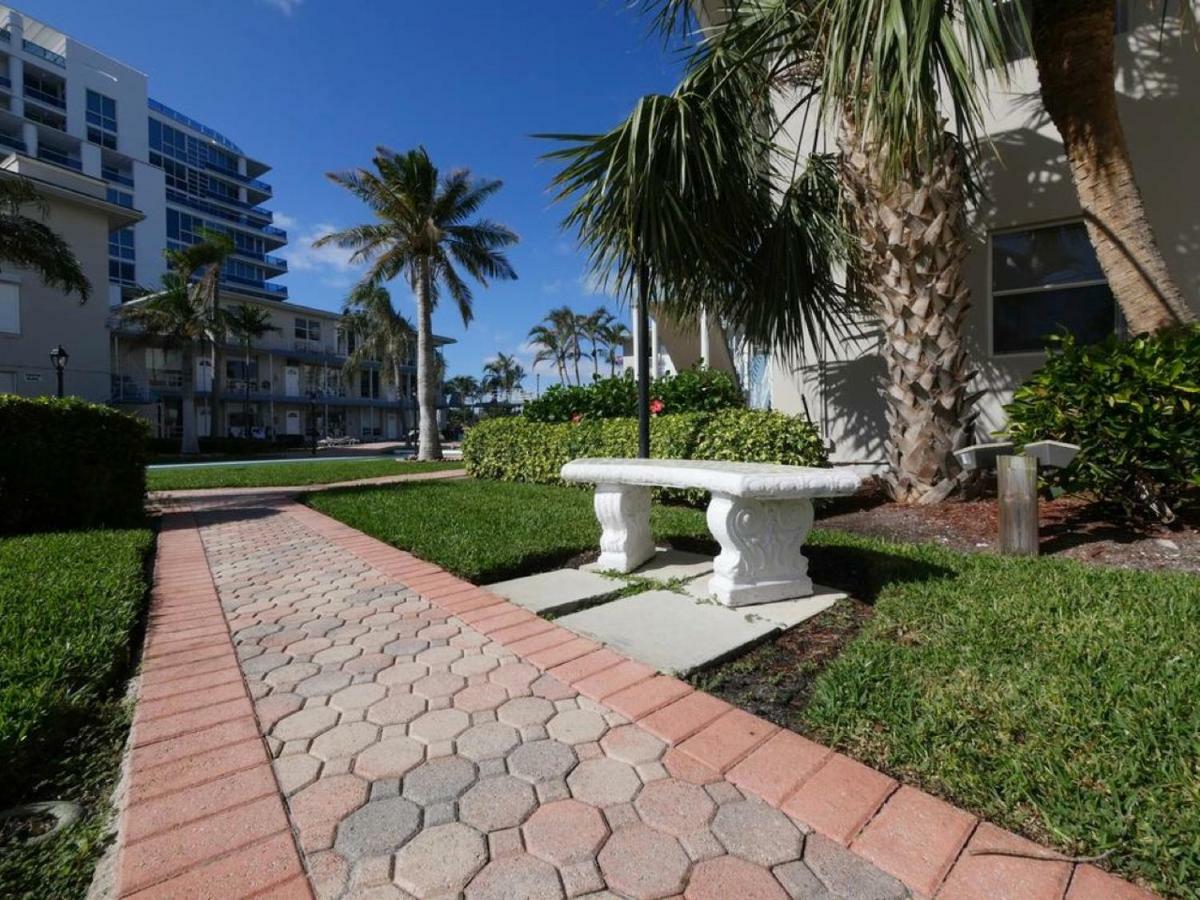 Fortlauderdale Resort *