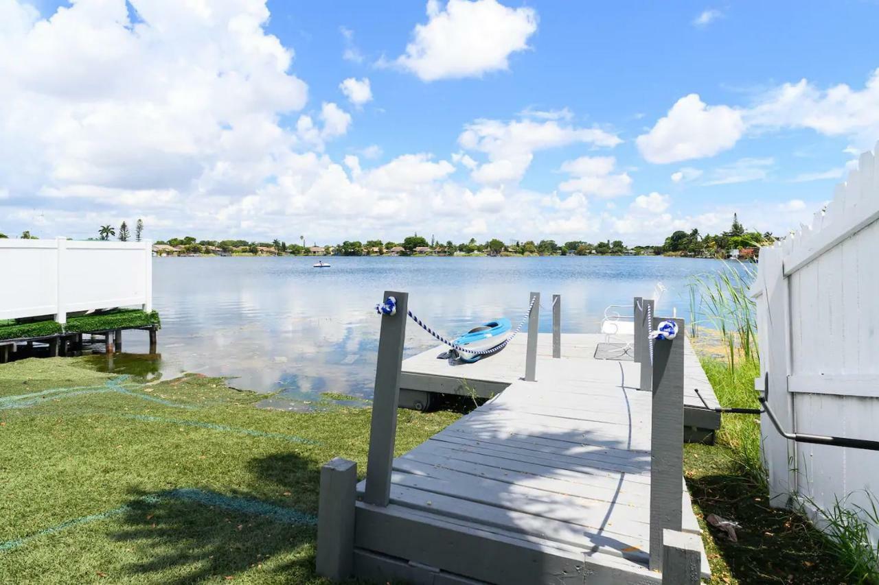 Holiday home Docking Area - 3/2 Lake House - Water Activities And Docking Area