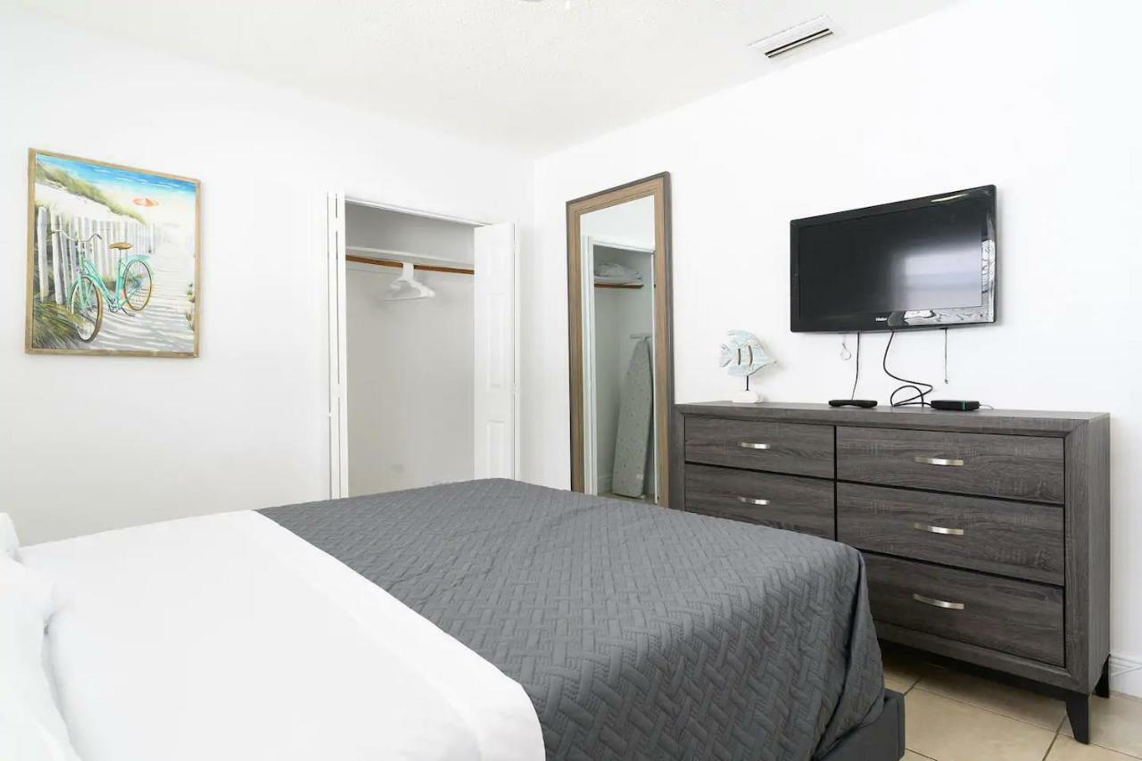 Docking Area - 3/2 Lake House - Water Activities And Docking Area Holiday home *