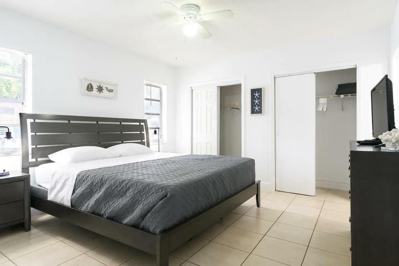 Holiday home Docking Area - 3/2 Lake House - Water Activities And Docking Area