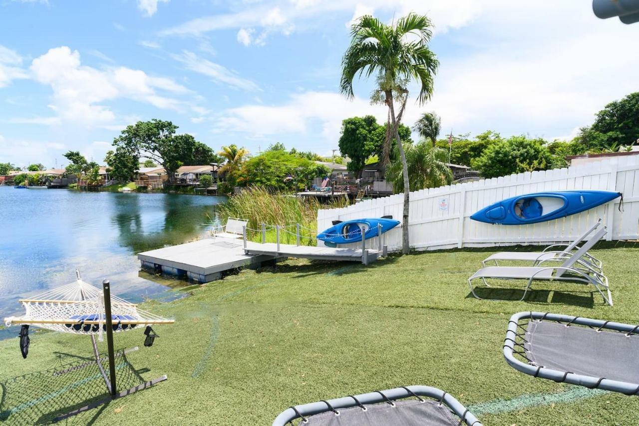Holiday home Docking Area - 3/2 Lake House - Water Activities And Docking Area