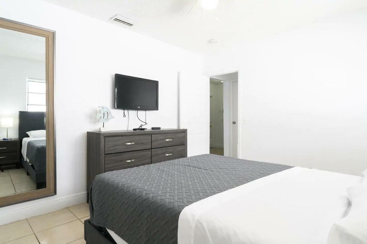 Docking Area - 3/2 Lake House - Water Activities And Docking Area Holiday home *