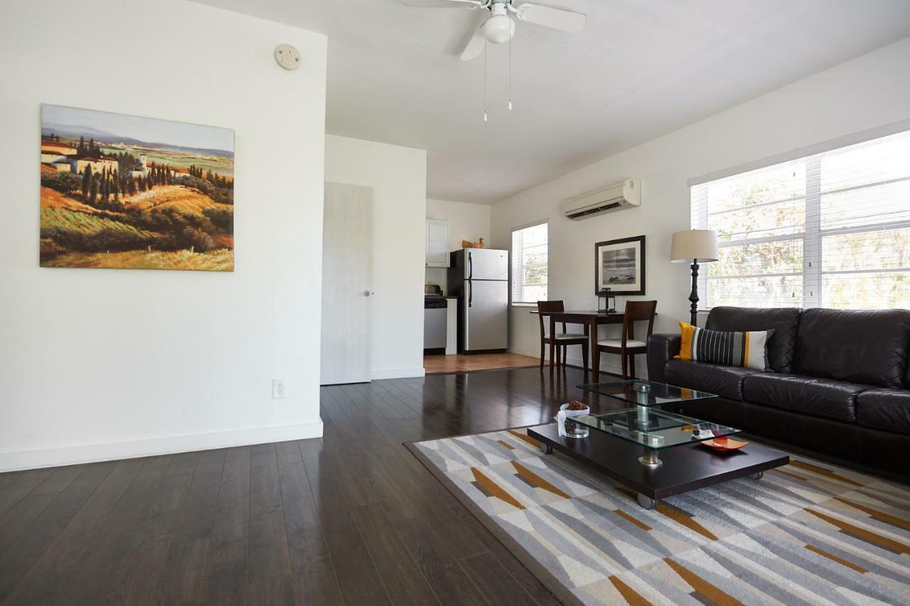 Clean Cosy Flat, Steps From The