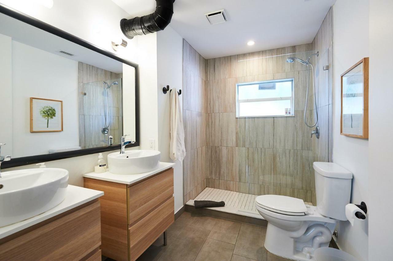 Apartment 3 Bedrooms Step From The Fort Lauderdale