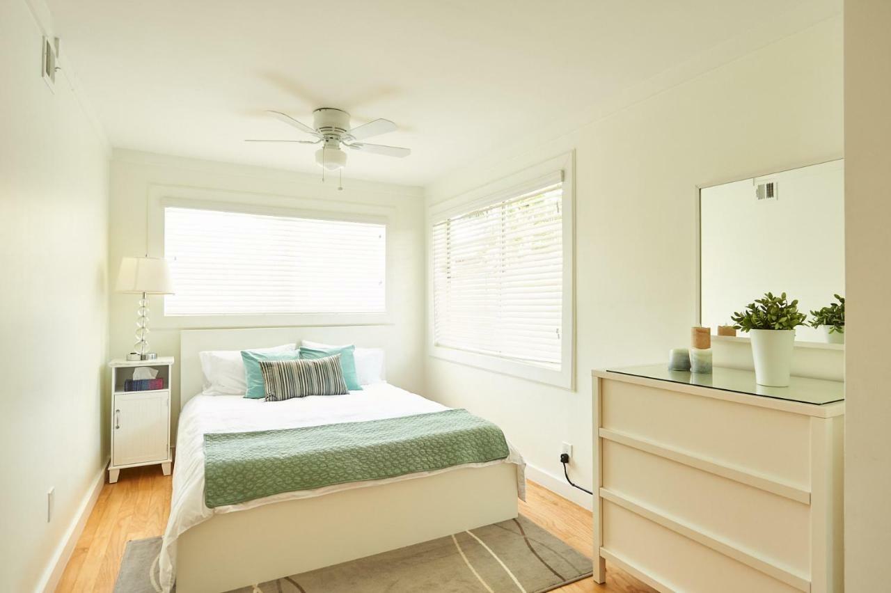 Apartment 3 Bedrooms Step From The Fort Lauderdale