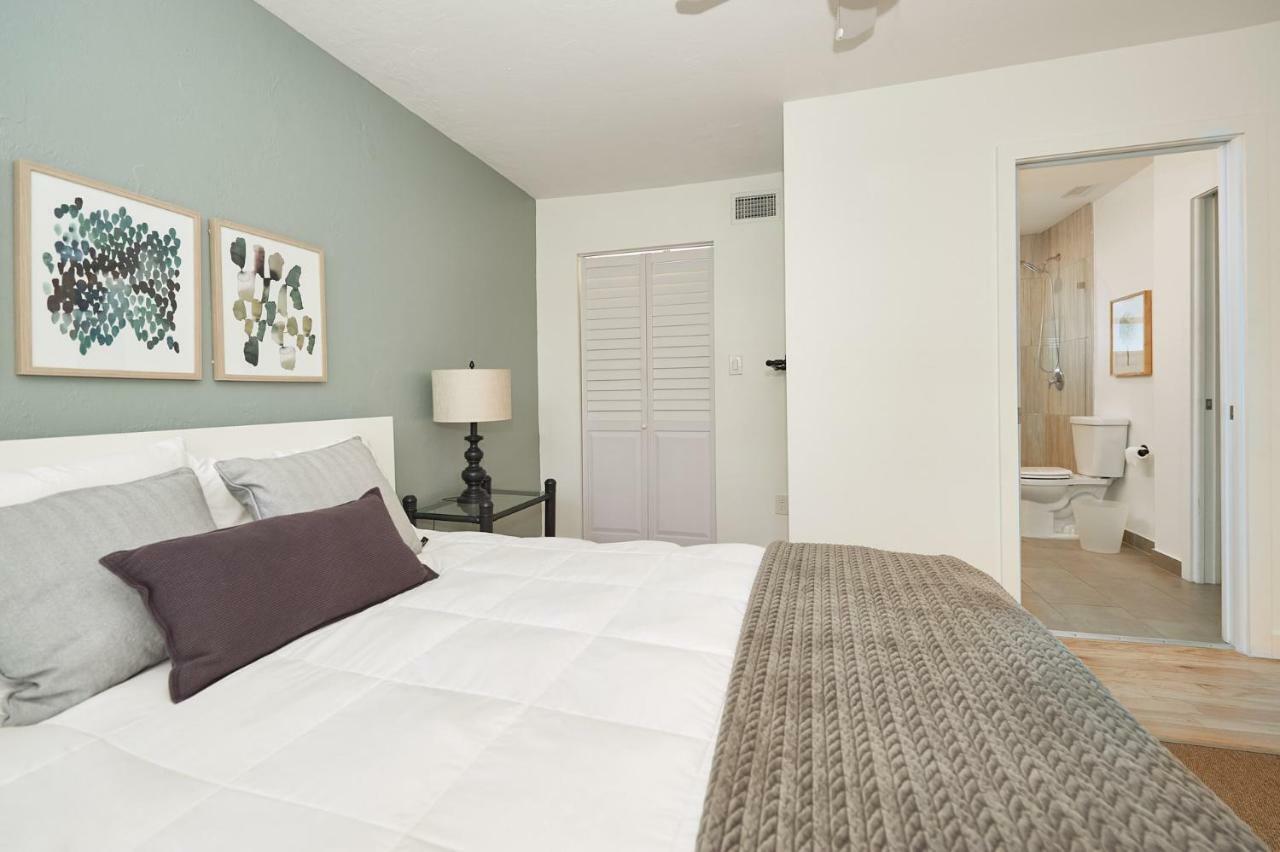 Apartment 3 Bedrooms Step From The