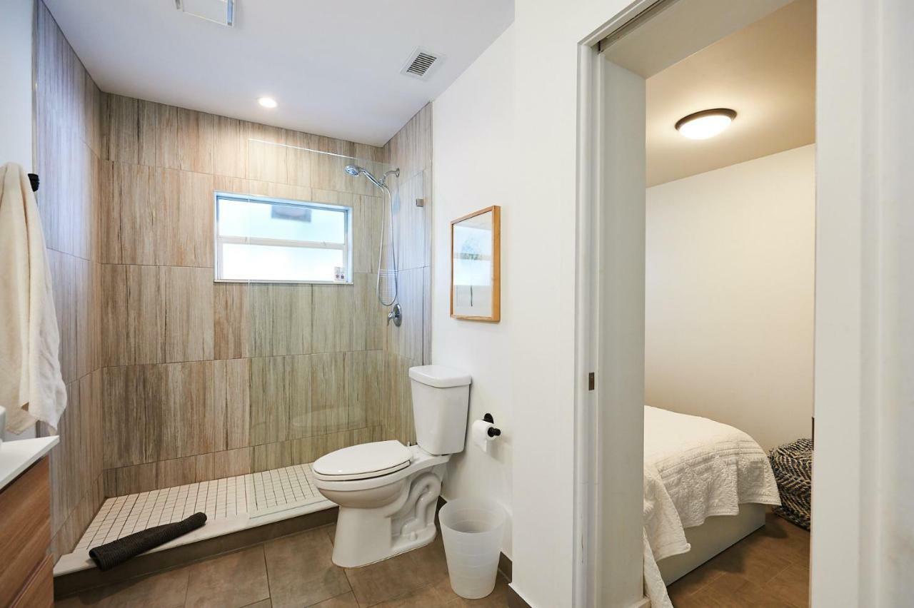 Apartment 3 Bedrooms Step From The *