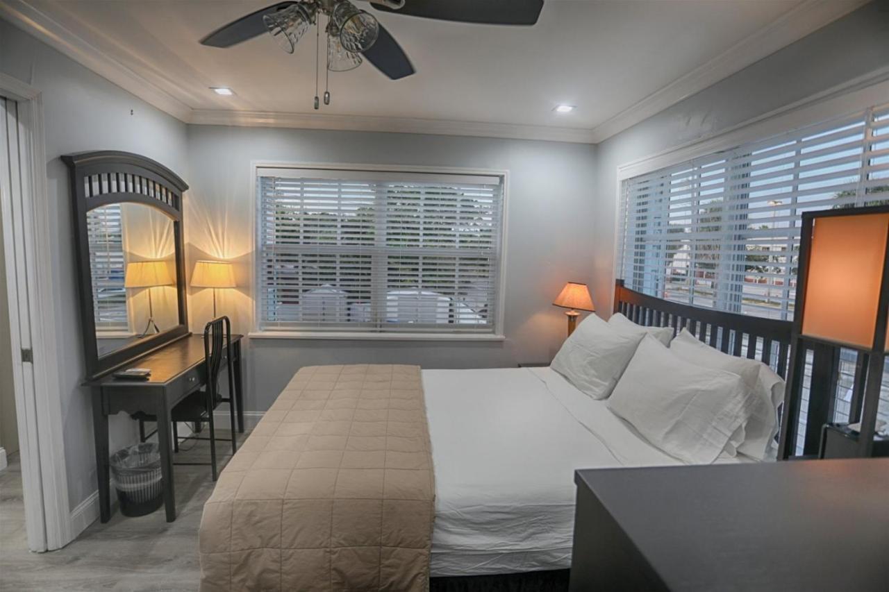 Boca Chica Frank's Key West Experience Holiday home Fort Lauderdale