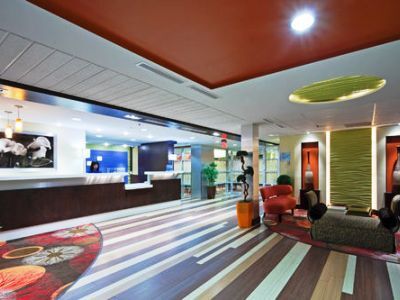 Express Lauderdale Cruise-airport By Ihg 3*
