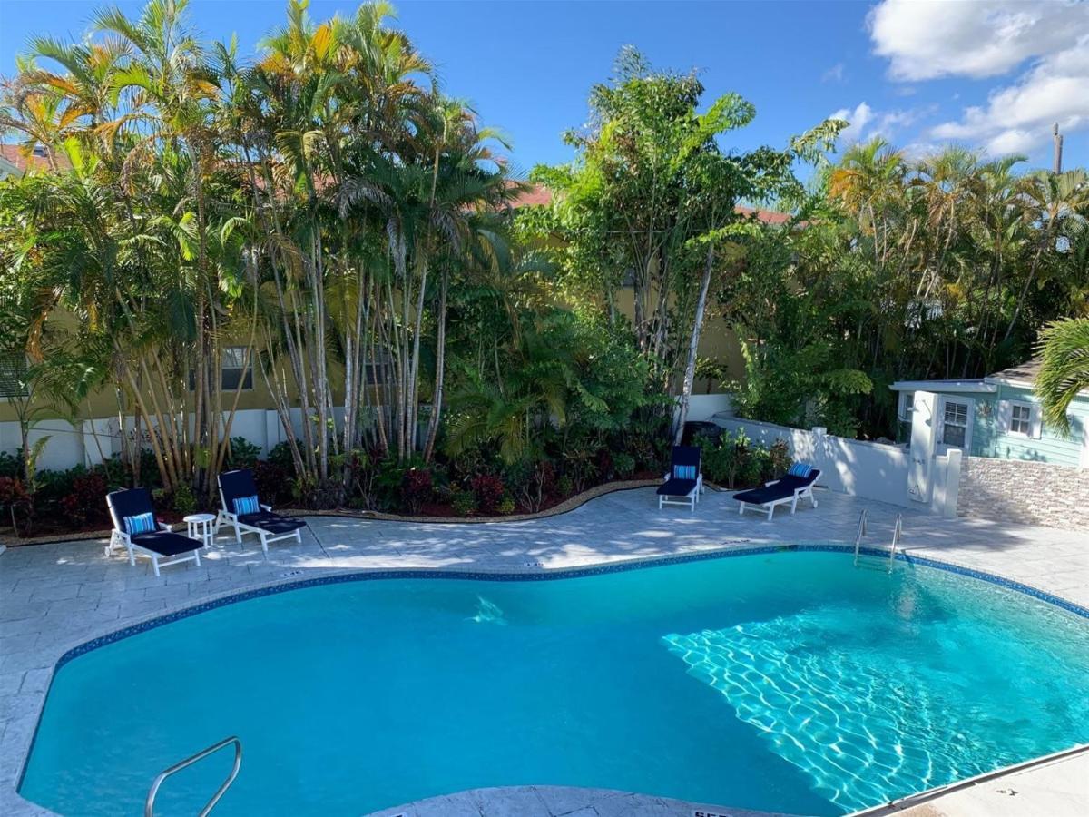 Boca Chica Frank's Key West Experience *